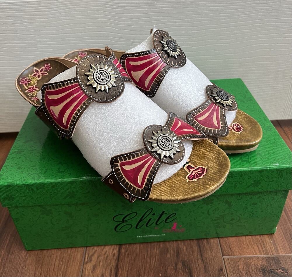 ELITE BY CORKYS Sweet Tooled Leather Floral Concho Slip On Sandals Sz 7 NIB